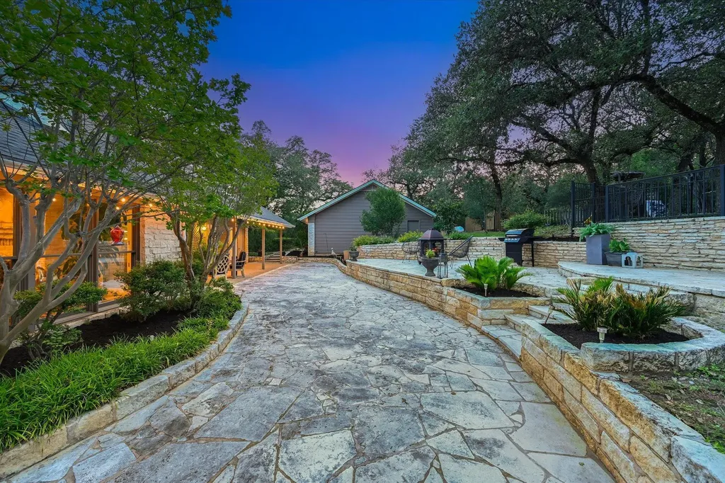 8310 Long Canyon Drive Austin TX 78730
