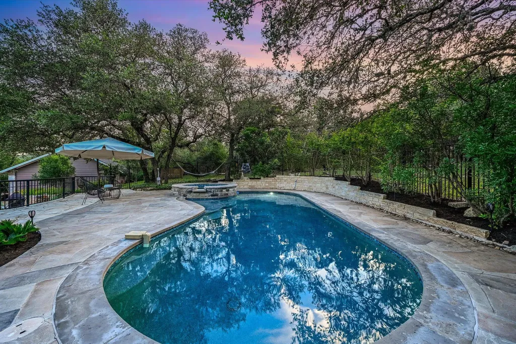 8310 Long Canyon Drive Austin TX 78730