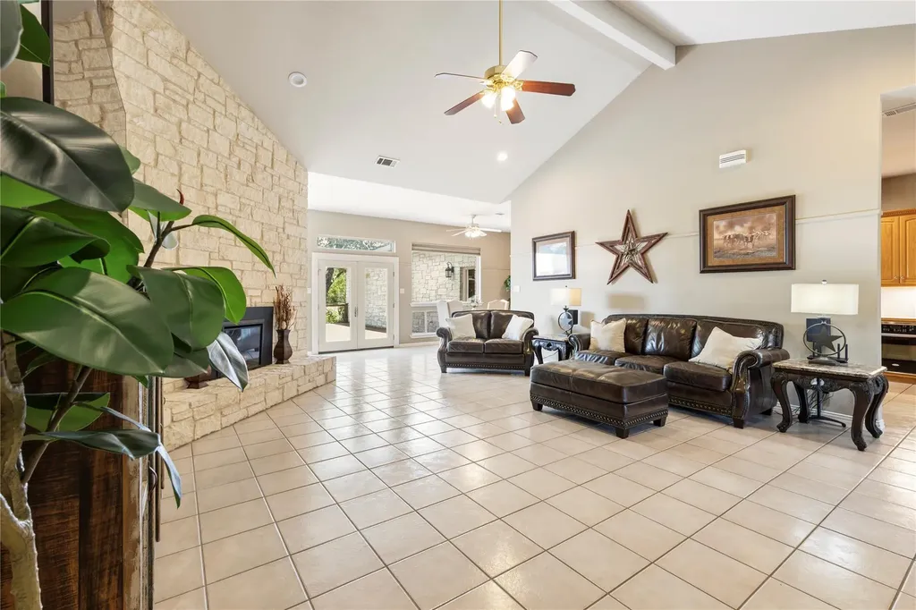 515 Liberty Drive Liberty Hill TX 78642