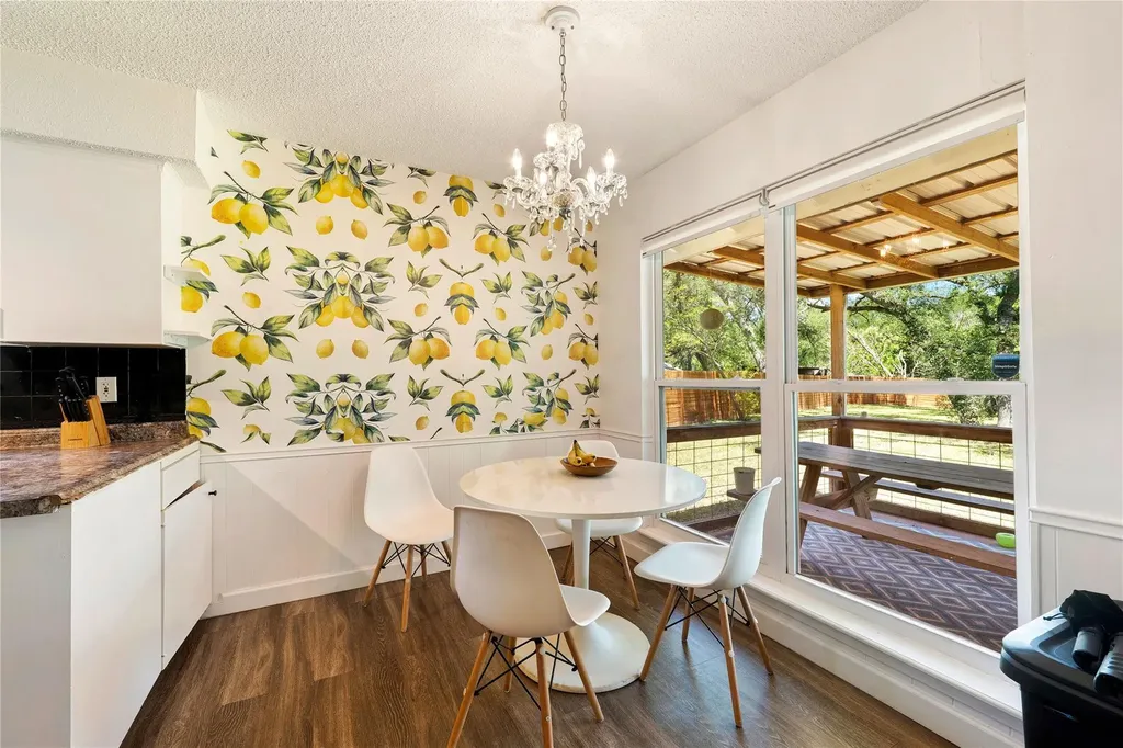 6107 Blarwood Drive Austin TX 78745