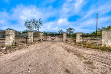 00 Hwy 55 Lot 1, 19 Uvalde TX 78801