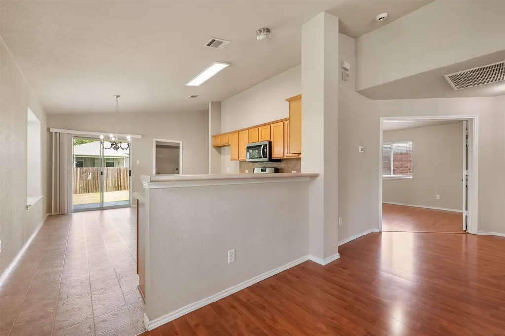 1004 Whitley Drive Leander TX 78641