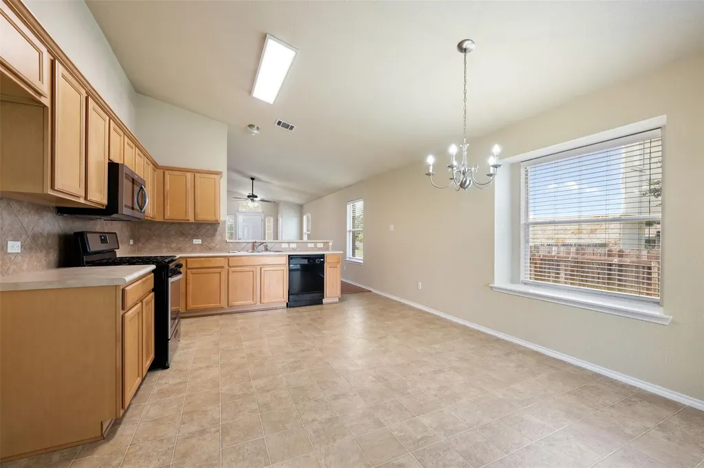 1004 Whitley Drive Leander TX 78641