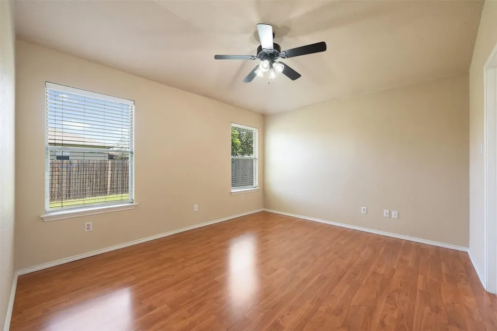 1004 Whitley Drive Leander TX 78641
