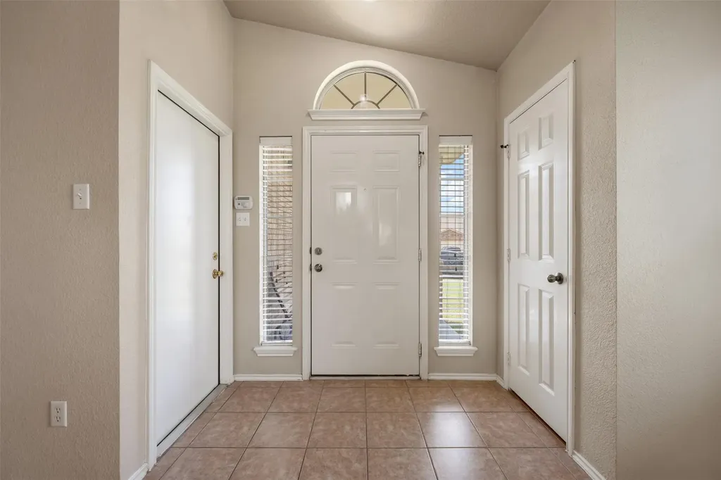 1004 Whitley Drive Leander TX 78641