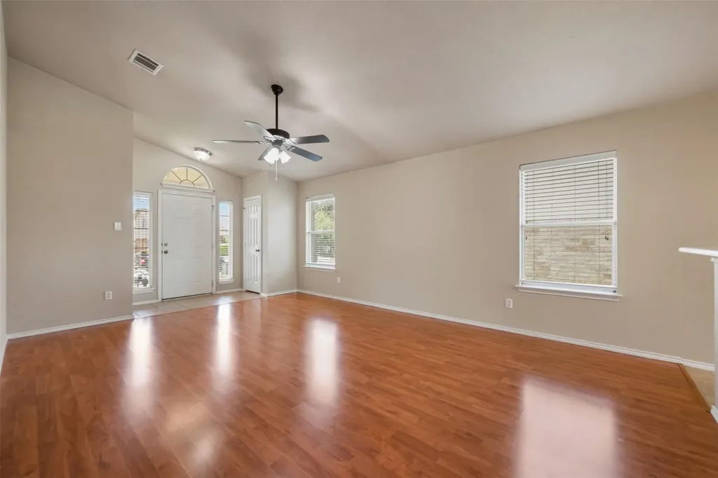 1004 Whitley Drive Leander TX 78641