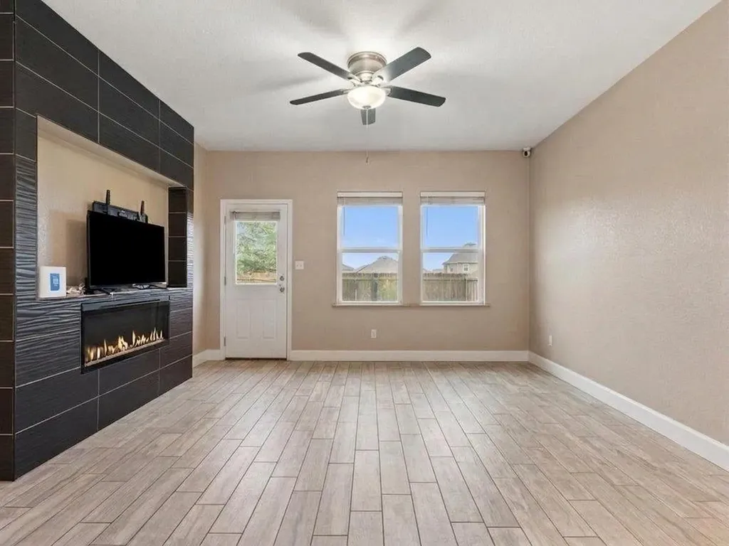 19009 Nathan Scott Way Manor TX 78653