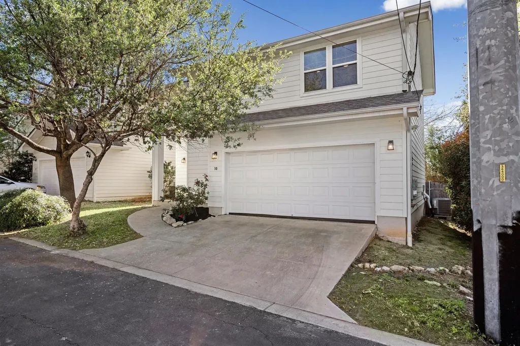 7312 E Ben White Boulevard Austin TX 78741