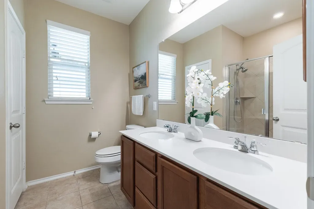 437 Sheepshank Drive Georgetown TX 78633