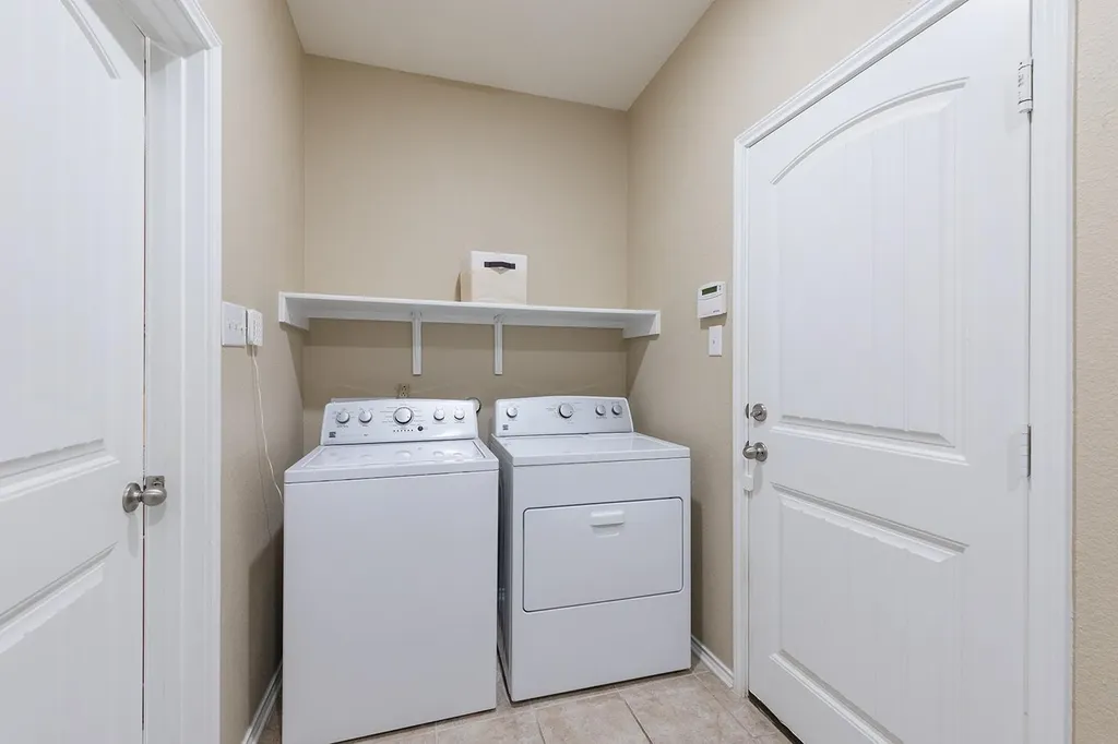 437 Sheepshank Drive Georgetown TX 78633