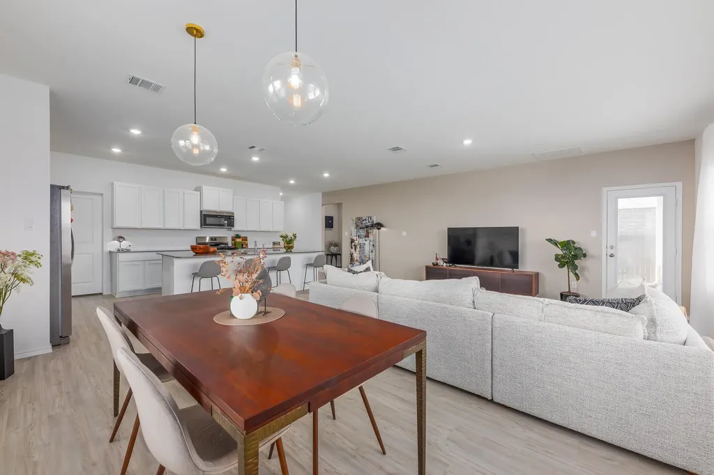 1800 Four Waters Loop Georgetown TX 78628