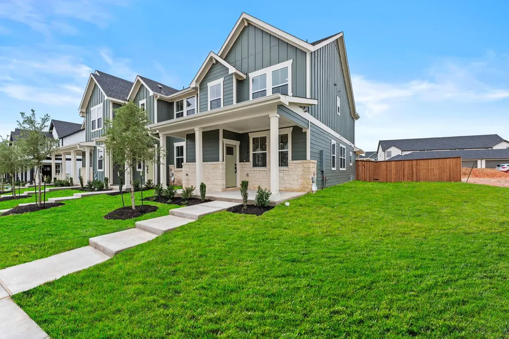 2542 Violet Theo Lane Round Rock TX 78665