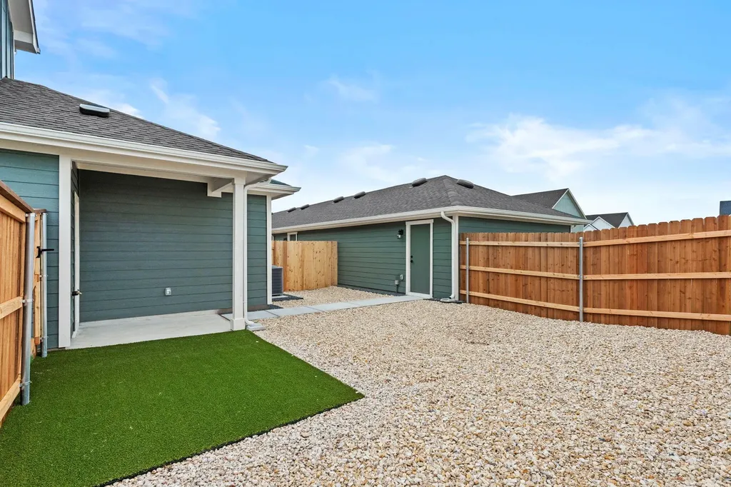 2542 Violet Theo Lane Round Rock TX 78665