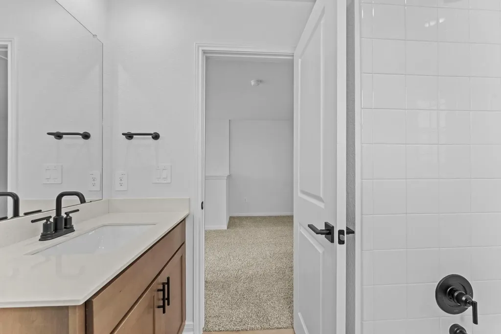 2542 Violet Theo Lane Round Rock TX 78665