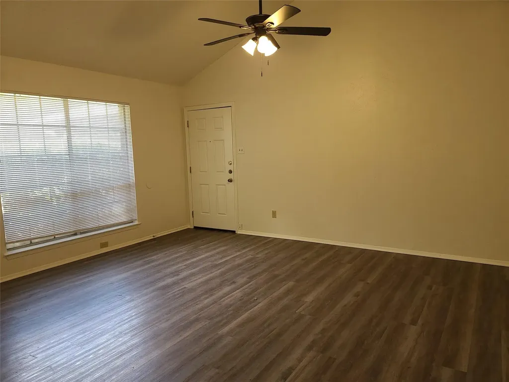 9303 Quail Field Drive Austin TX 78758