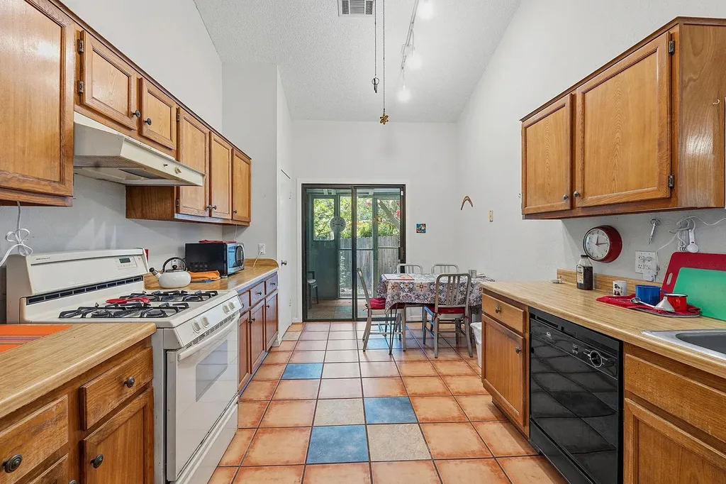 2814 Gettysburg Drive Austin TX 78745