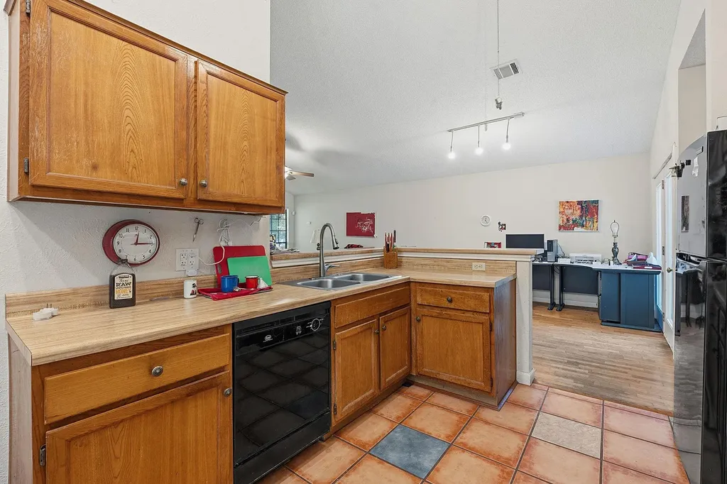 2814 Gettysburg Drive Austin TX 78745