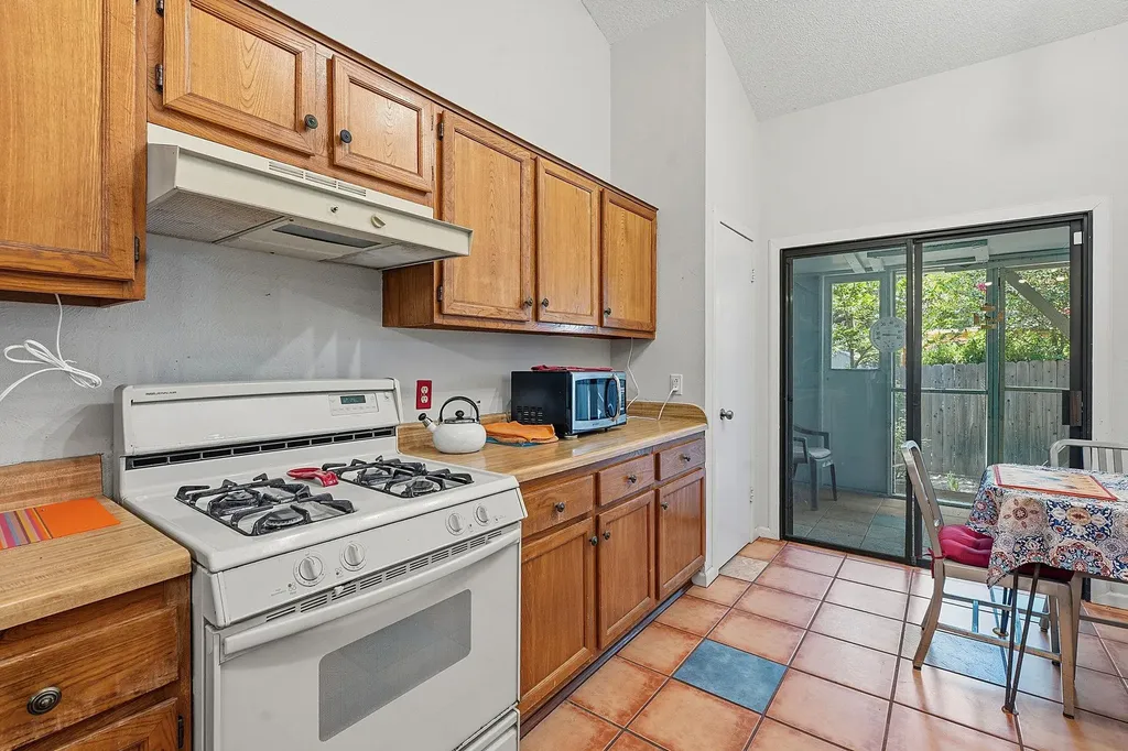 2814 Gettysburg Drive Austin TX 78745