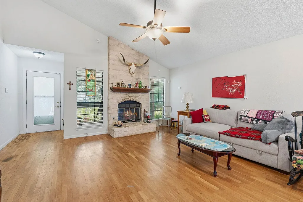 2814 Gettysburg Drive Austin TX 78745