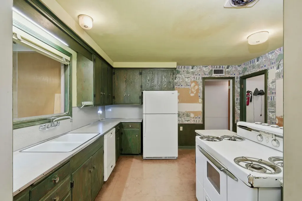 6107 Cary Drive Austin TX 78757