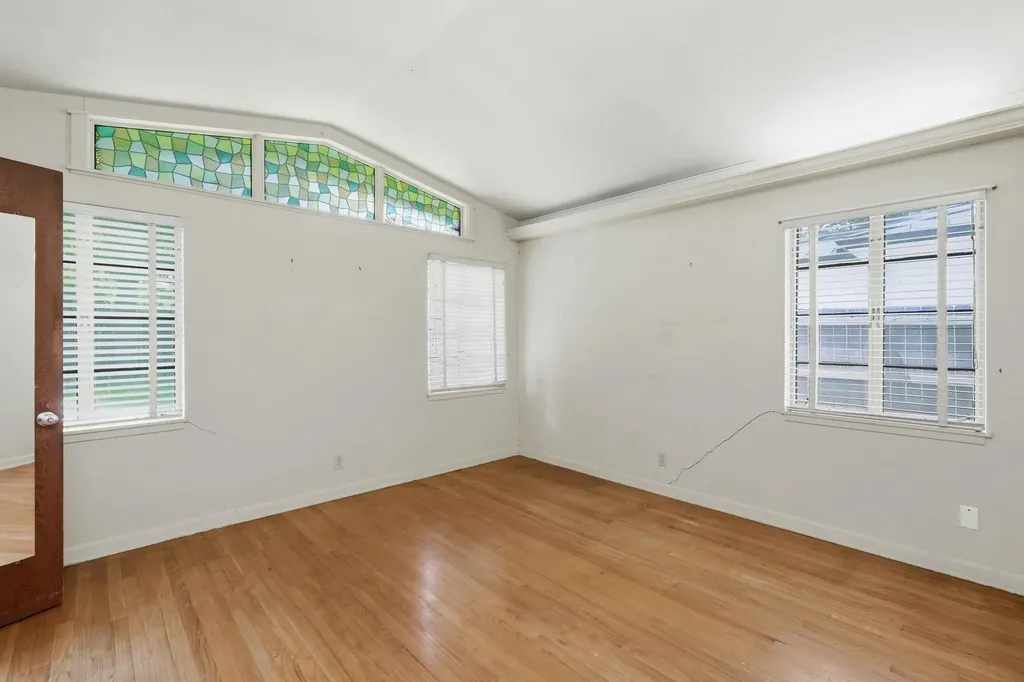 6107 Cary Drive Austin TX 78757