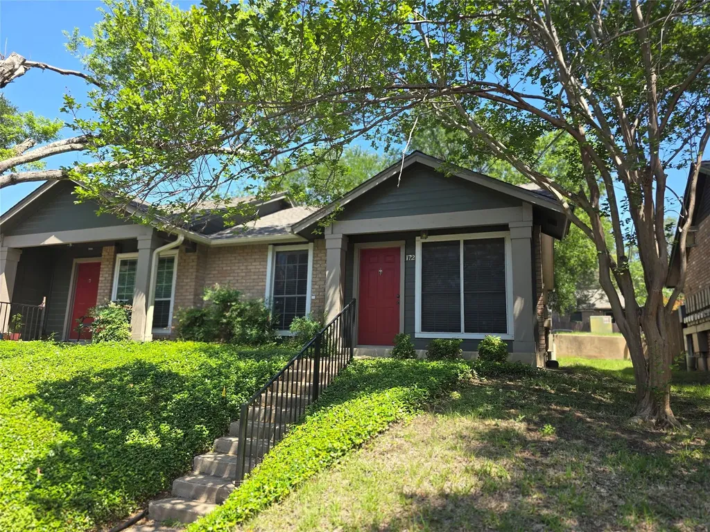 1015 E Yager Lane Austin TX 78753