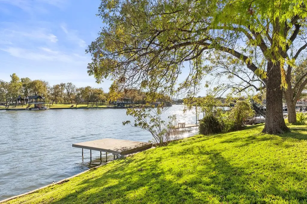 1922 Purple Sage Lane Kingsland TX 78639