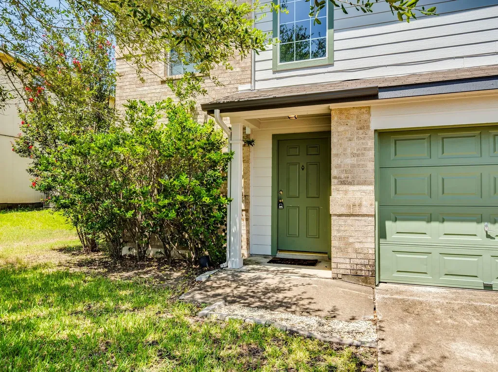 257 Prairie Verbena Drive Kyle TX 78640