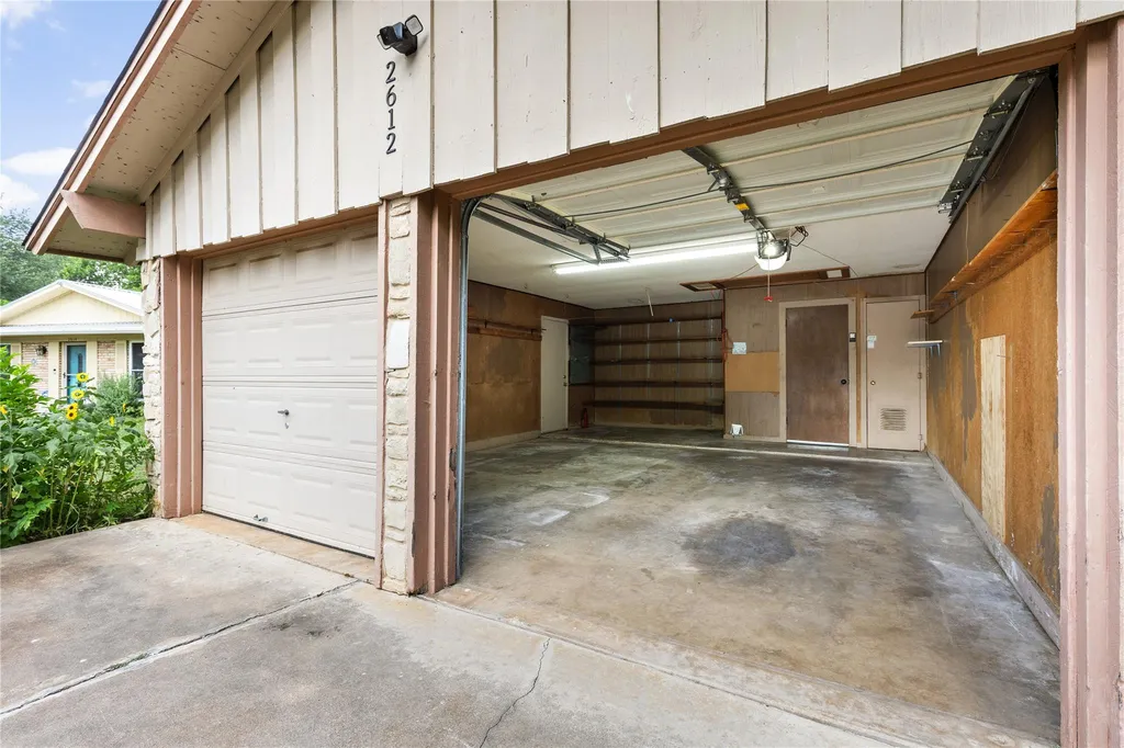 2612 Choctaw Trail Austin TX 78745