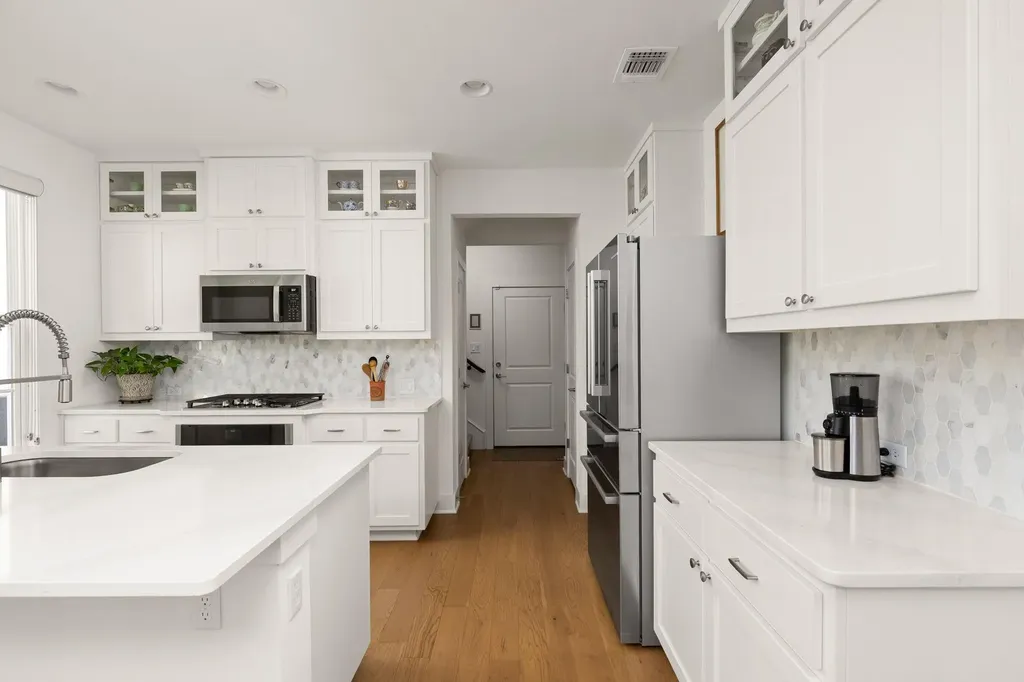 2509 Simond Avenue Austin TX 78723