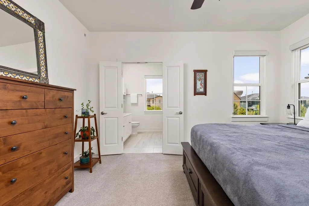 2509 Simond Avenue Austin TX 78723