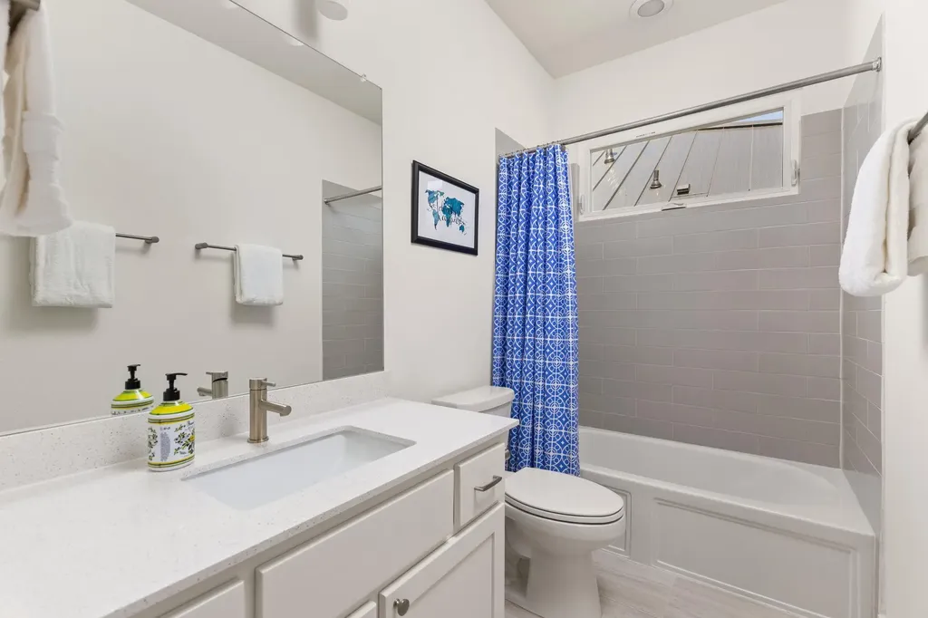 2509 Simond Avenue Austin TX 78723