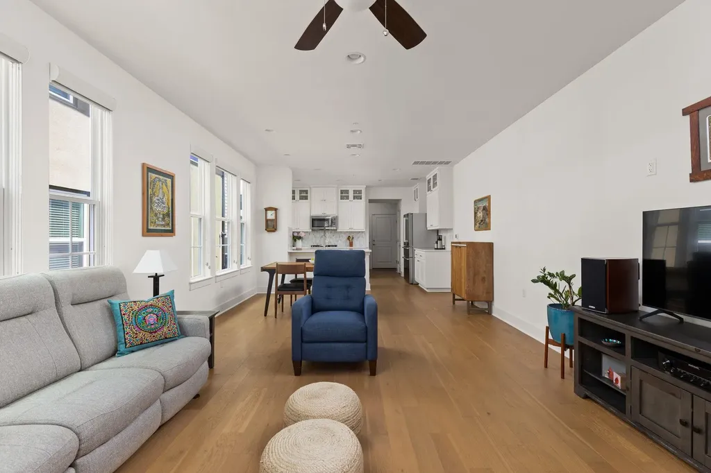 2509 Simond Avenue Austin TX 78723