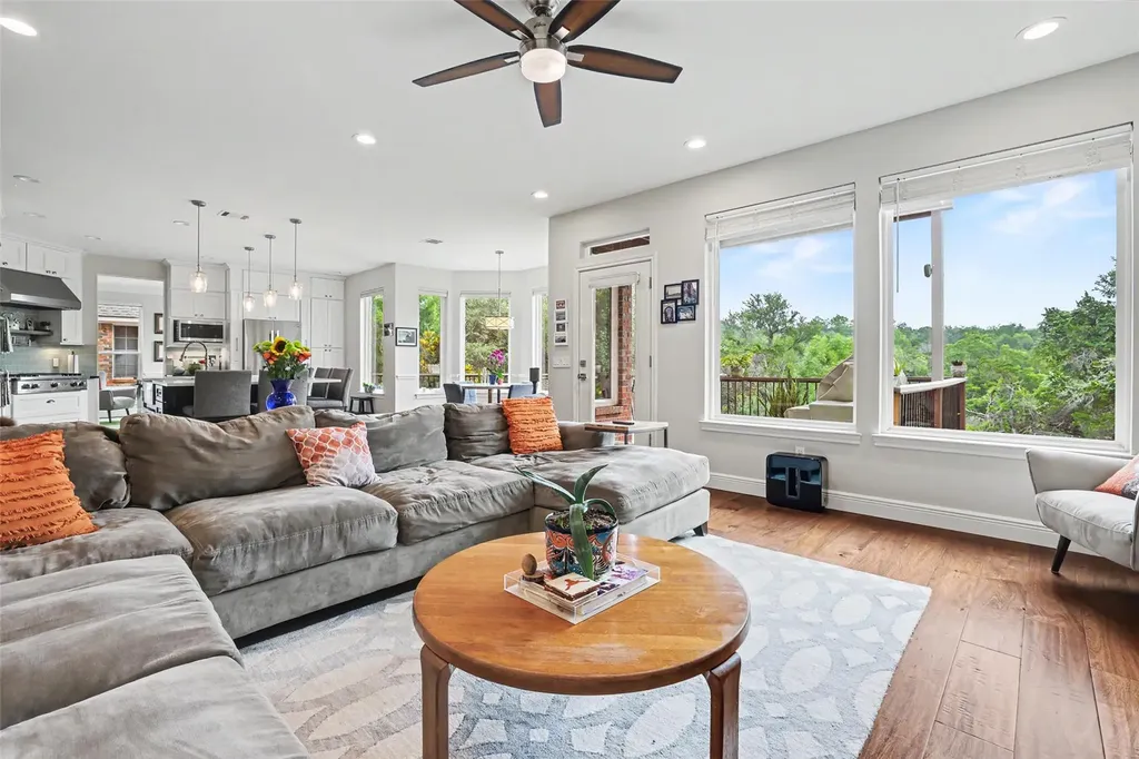 9617 Cinnabar Trail Austin TX 78726