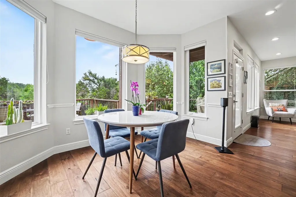9617 Cinnabar Trail Austin TX 78726
