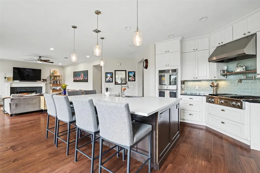 9617 Cinnabar Trail Austin TX 78726