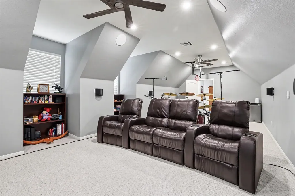 9617 Cinnabar Trail Austin TX 78726