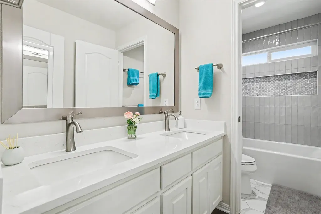 9617 Cinnabar Trail Austin TX 78726