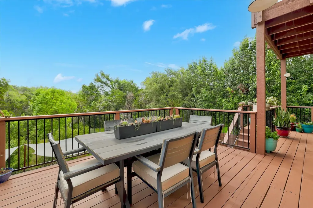 9617 Cinnabar Trail Austin TX 78726