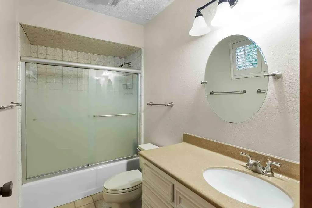 5804 Parkwood Drive Austin TX 78735