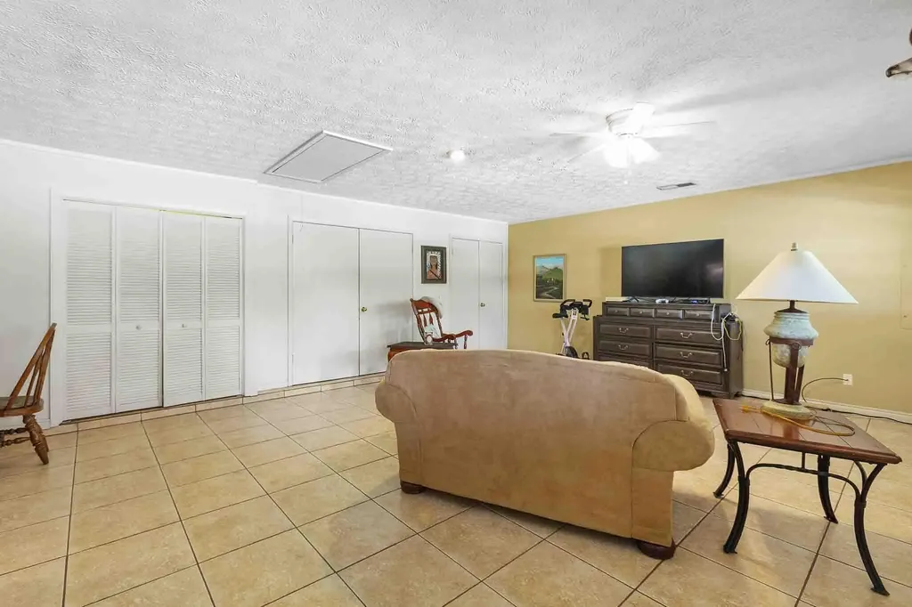 5804 Parkwood Drive Austin TX 78735