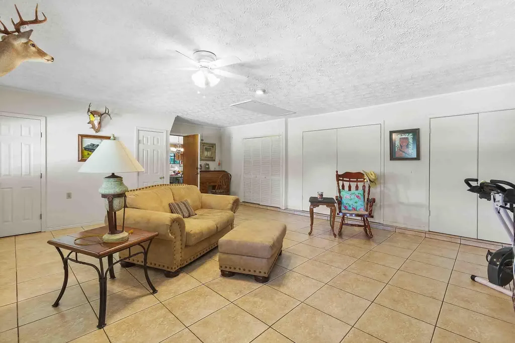 5804 Parkwood Drive Austin TX 78735