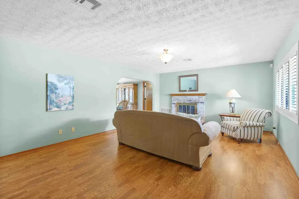 5804 Parkwood Drive Austin TX 78735