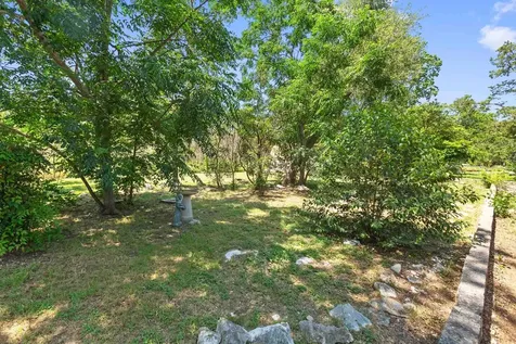 5804 Parkwood Drive Austin TX 78735