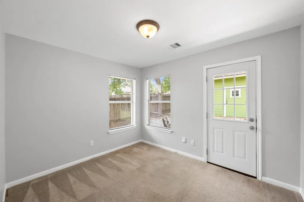 6800 Citadel Cove Austin TX 78723