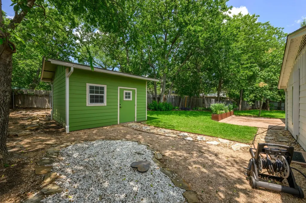 6800 Citadel Cove Austin TX 78723