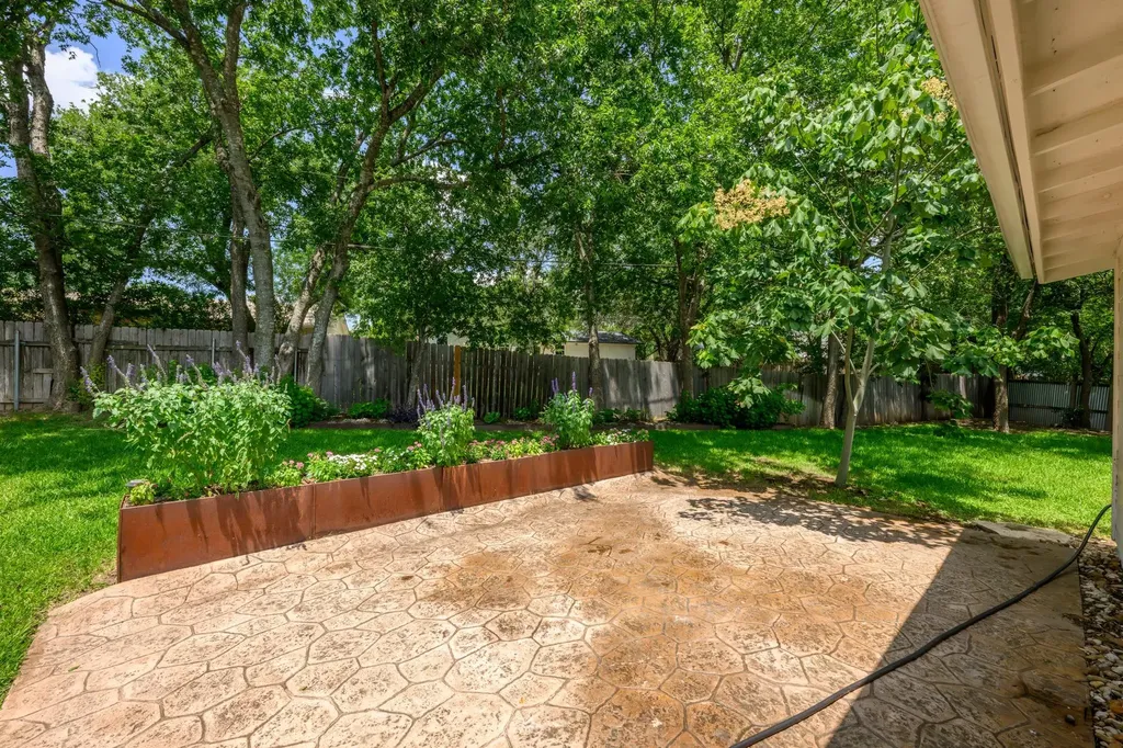 6800 Citadel Cove Austin TX 78723