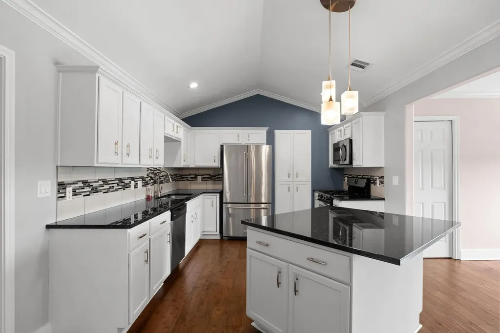6800 Citadel Cove Austin TX 78723
