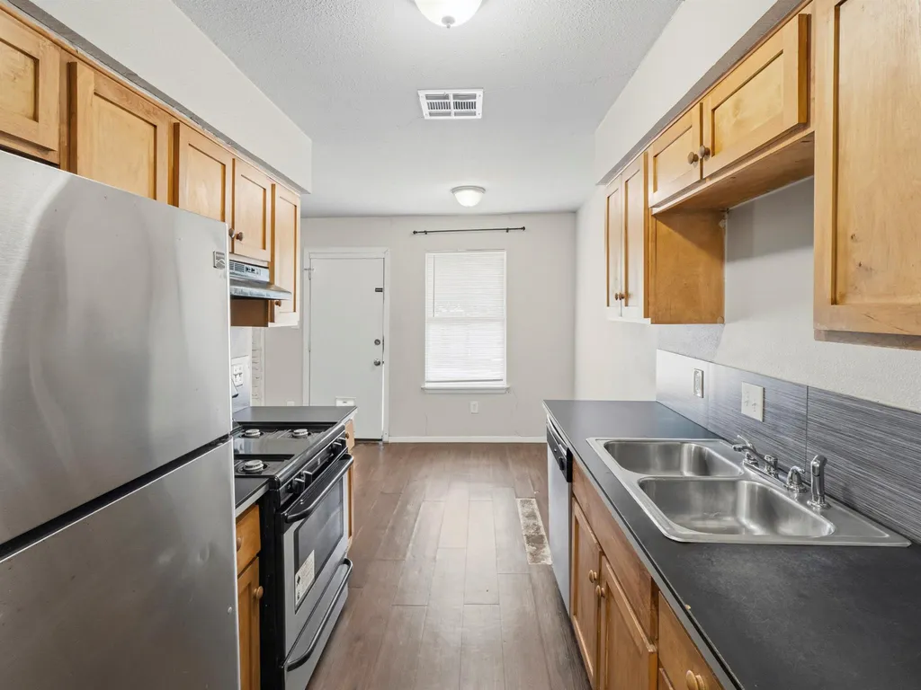 2401 Burleson Road Austin TX 78741