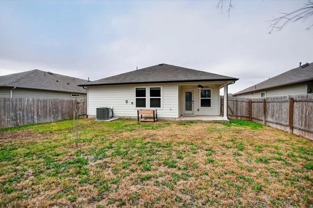 206 Addison Place Lockhart TX 78644